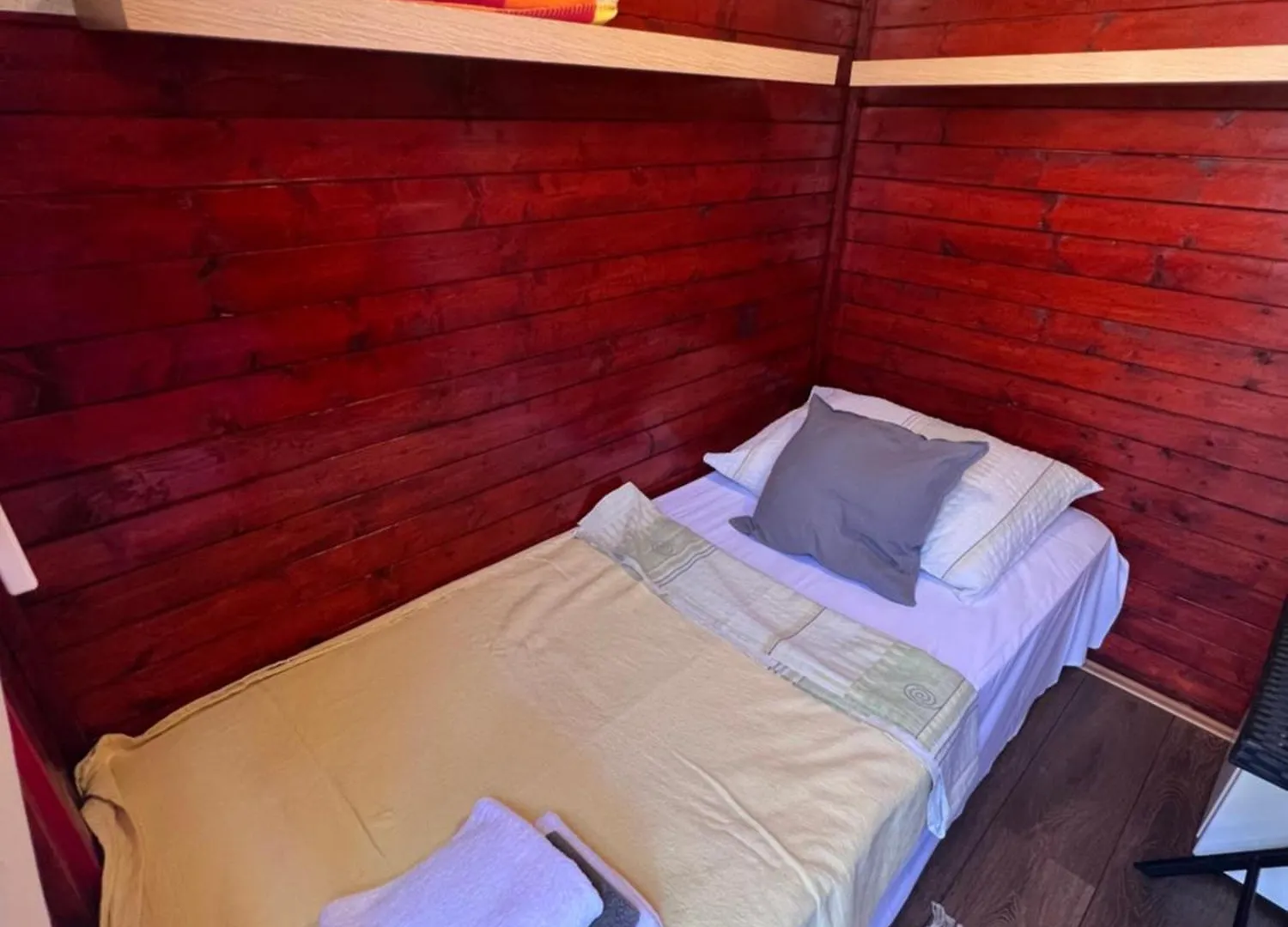 Villa Dalibor wellness, 2 jacuzzies, sauna, parking, grill, observatory, Mediterranean garden Nin Appartement