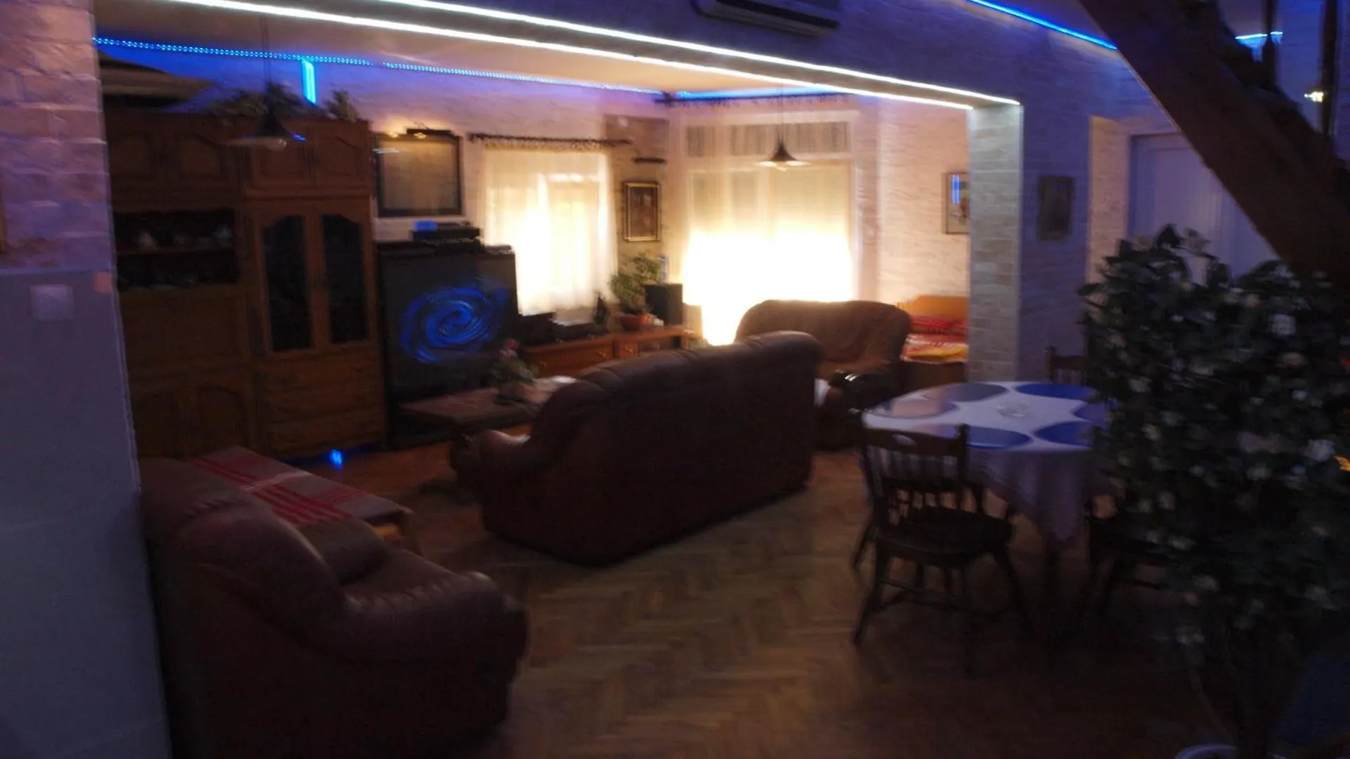 Villa Dalibor wellness, 2 jacuzzies, sauna, parking, grill, observatory, Mediterranean garden Nin 0*,  Kroatië