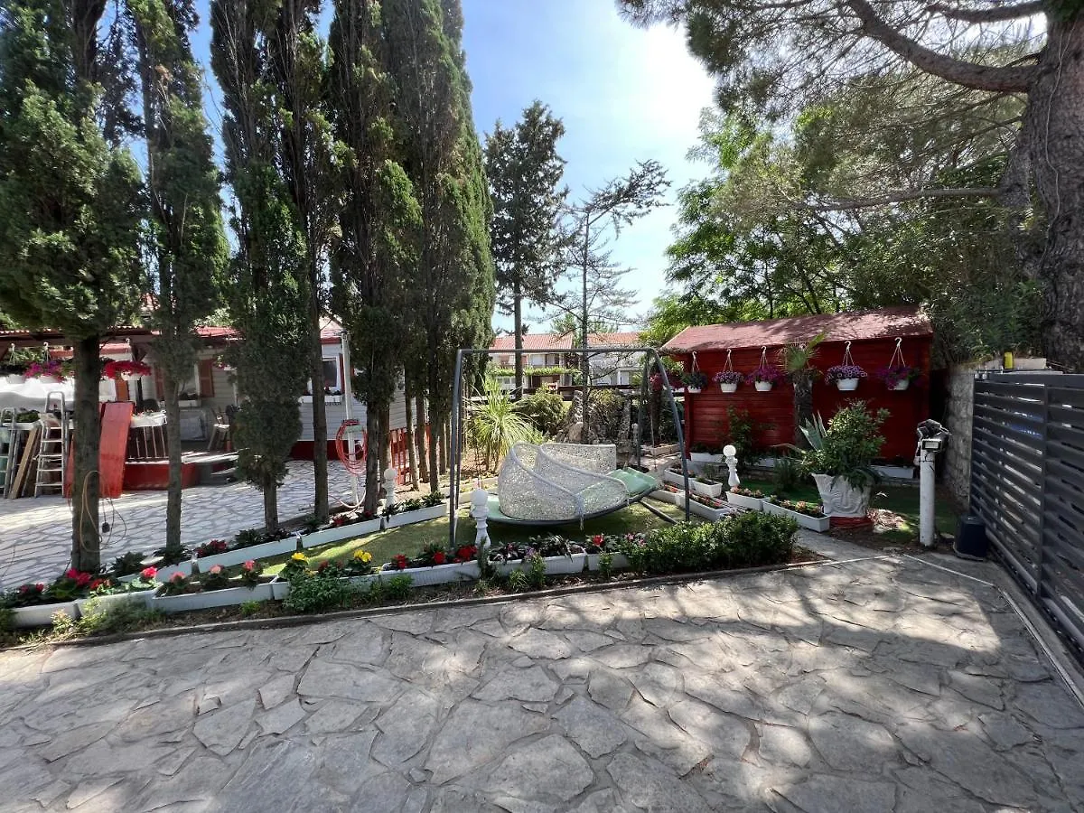 Apartments And Bungalows Vila Dalibor Nin